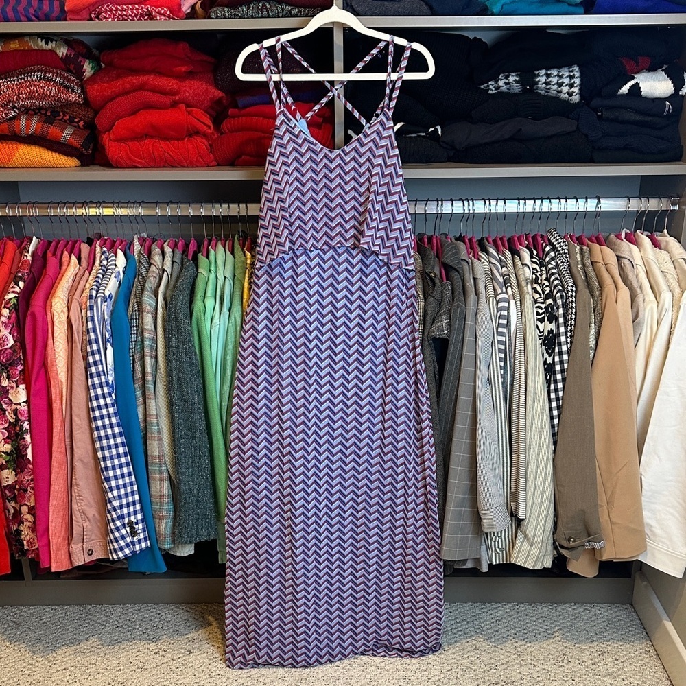 C blue/red chevron print adjustable strap lined maxi dress size S